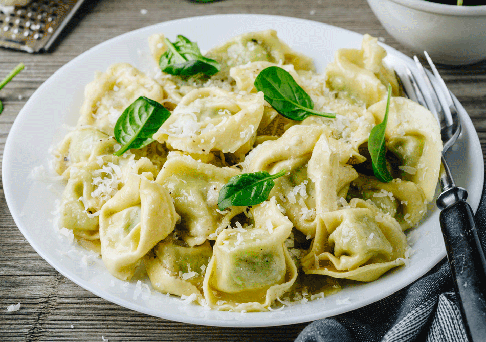 Italian Ravioli Pasta with Spinach and Ricotta